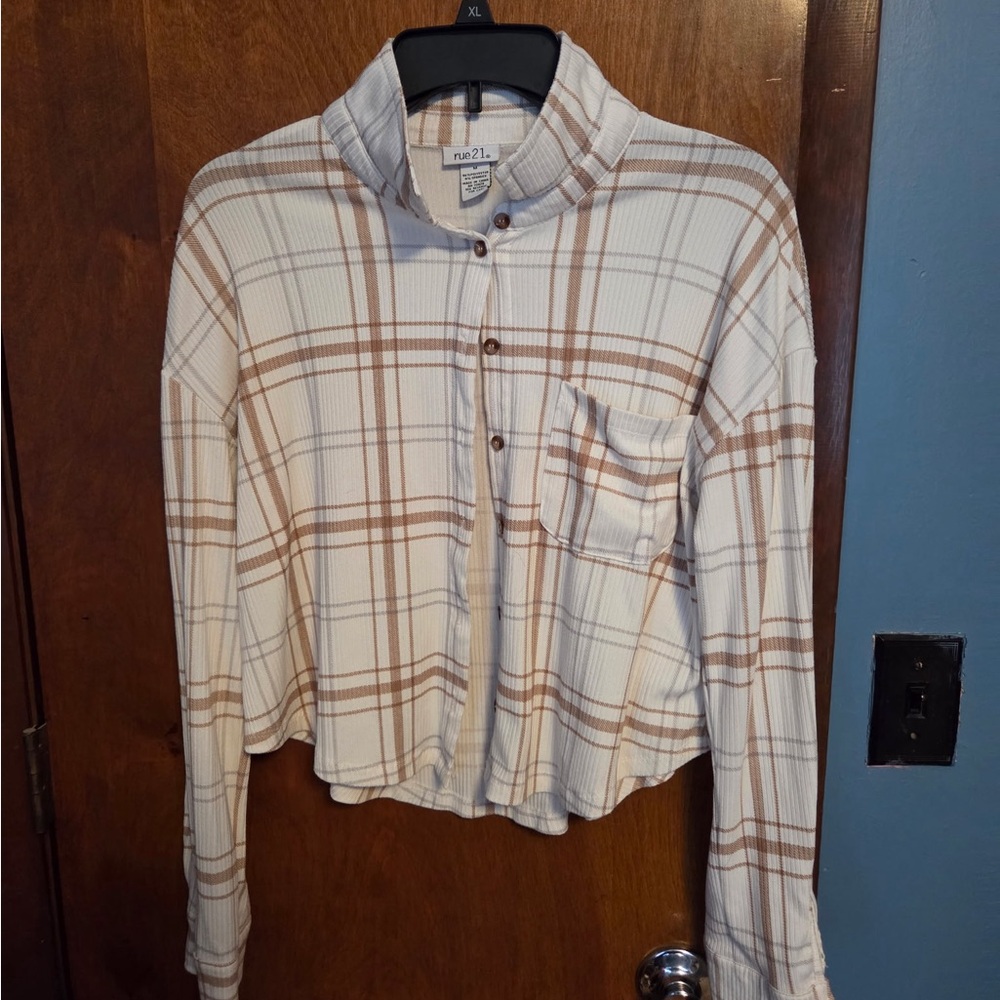 Rue21 Beige and White Checkered Shirt